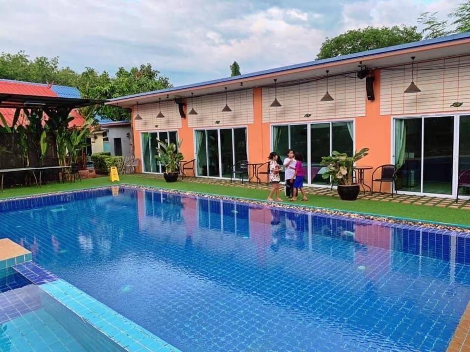 Nai C Resort Surat Thani Extérieur photo